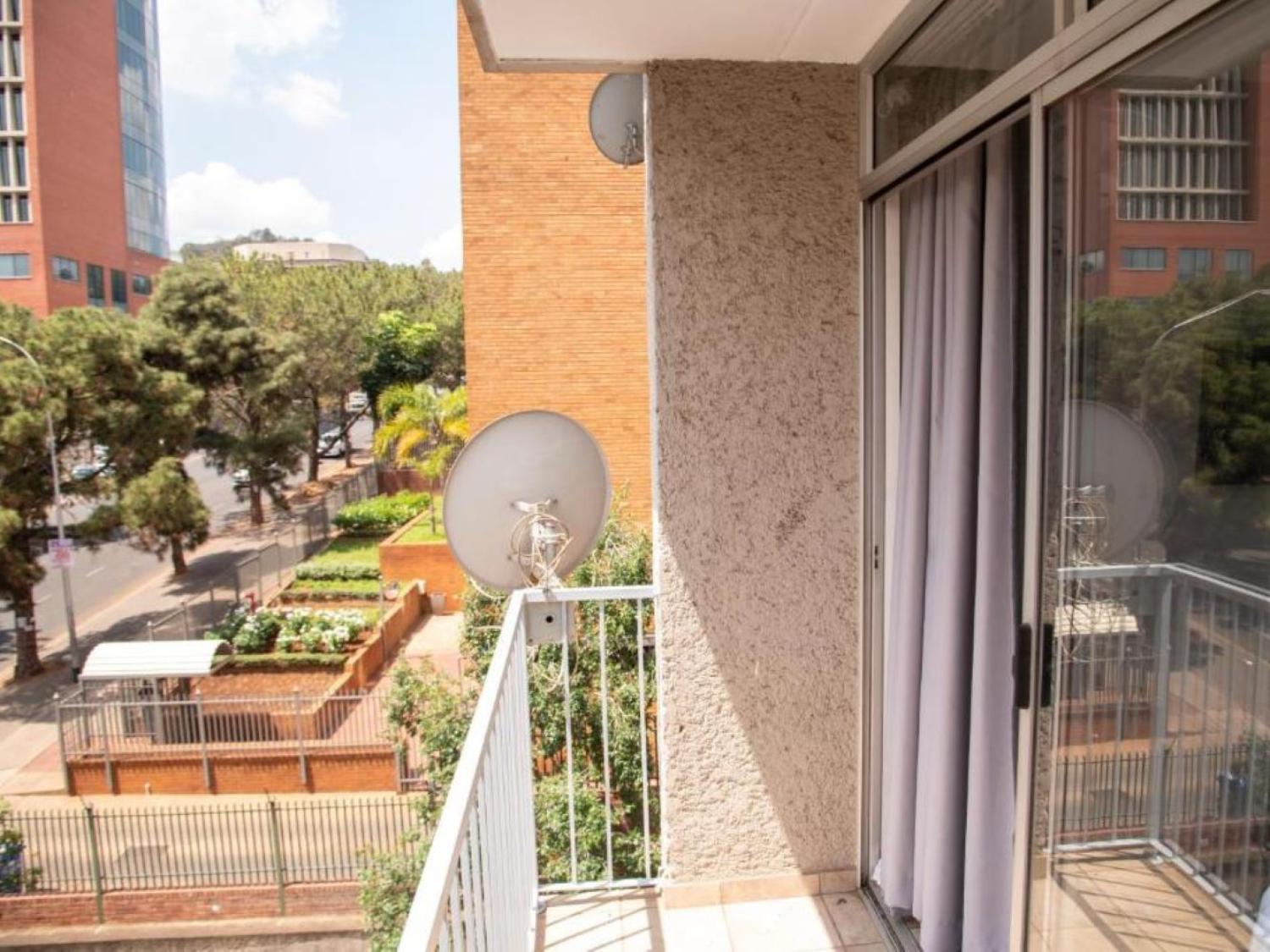 Leas Furnished Apartments - Capital Hill Pretoria Ngoại thất bức ảnh
